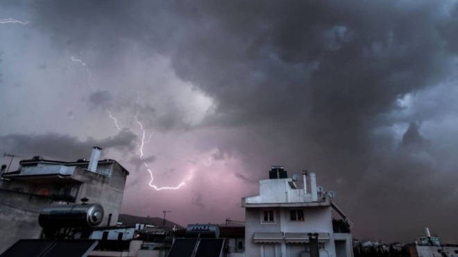 kairos-erchetai-ragdaia-allagi-amp-8211-meta-ta-36aria-erchontai-vroches-kai-kataigides-amp-8211-oi-perioches-poy-tha-allaxoyn-epochi-apo-to-savvato-379602