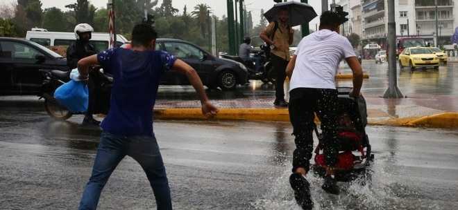 thelei-prosochi-amp-8211-ektakti-proeidopoiisi-maroysaki-amp-8211-erchontai-epikindyna-fainomena-ischyres-kataigides-kai-chalazi-380007