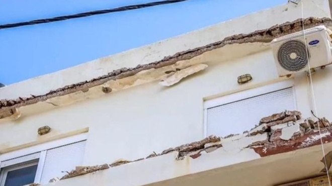 mpalkoni-epese-se-pagko-laikis-374148