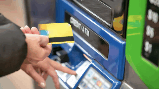 telos-stadiaka-oi-kartes-sta-atm-pos-tha-vgazoyme-pleon-lefta-374721