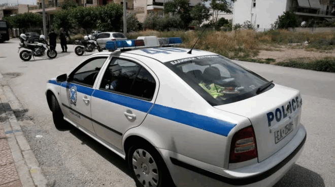 chalkida-nearos-chtypise-ti-mitera-toy-synelifthi-meta-apo-katadioxi-377363