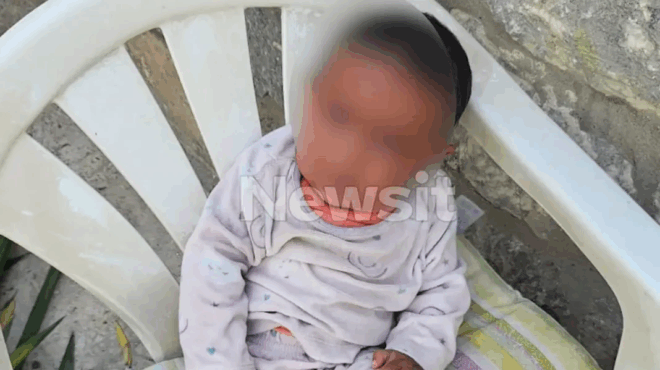 mono-toy-sto-nosokomeio-to-moro-poy-paratisan-dipla-sta-skoypidia-ston-alimo-kaneis-apo-tin-oikogeneia-den-to-episkefthike-377767