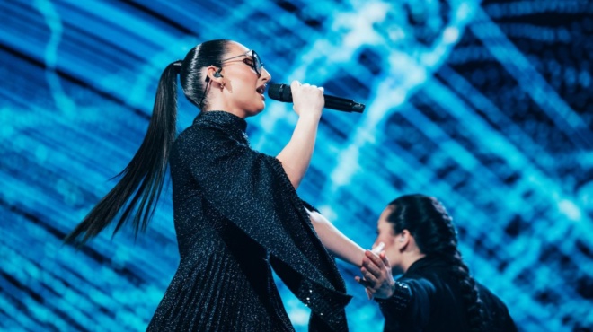 kleidosan-tin-12ada-tis-eurovision-2025-amp-8211-psifisan-oi-epitropes-gia-ton-teliko-amp-8211-pos-ta-pige-i-klaydia-stin-prova-mprosta-toys-378030