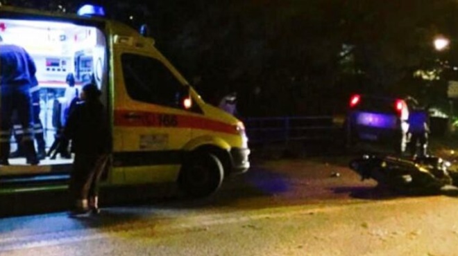 tragodia-nekros-16chronos-se-trochaio-380427