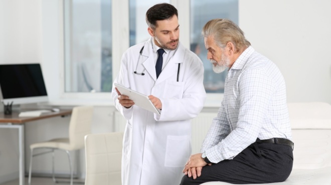 o-spanios-karkinos-poy-tha-simeiosei-almatodi-ayxisi-77-eos-to-2050-sto-stochastro-oi-ano-ton-50-eton-380578