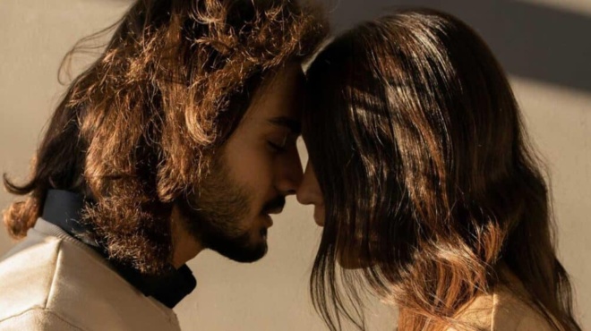 auta-einai-ta-zodia-poy-tairiazoyn-apoluta-metaxy-toys-378985