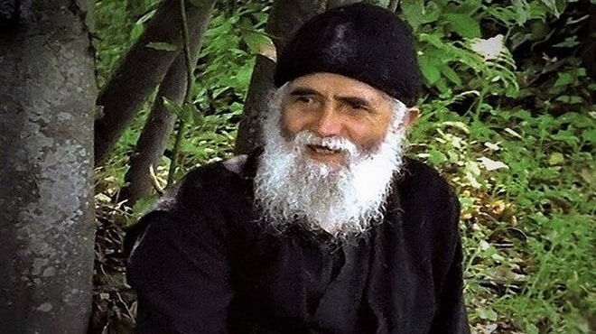 agios-pa-sios-i-proseychi-poy-prepei-na-lete-kathe-mera-gia-deite-allages-sti-zoi-sas-389558