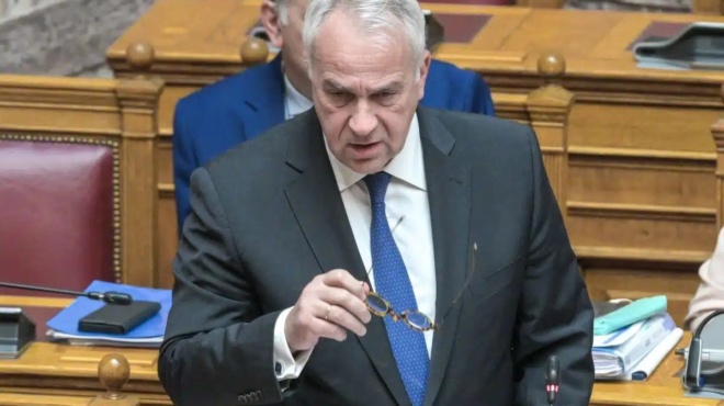 apeiles-voridi-se-mitsotaki-o-epomenos-tha-eisai-esy-391026