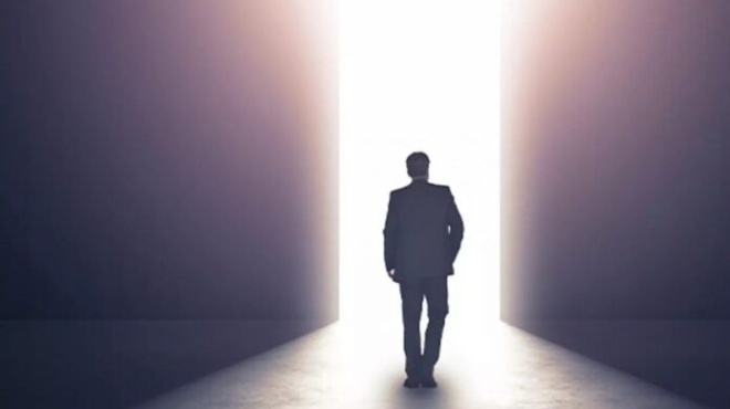 anatrisiastiko-oi-epistimones-apokalyptoyn-to-teleytaio-pragma-poy-akoyn-oi-anthropoi-prin-pethanoyn-391332