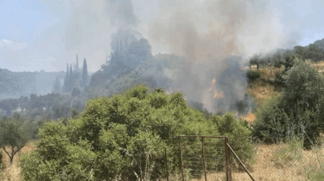 megali-fotia-tora-konta-sta-spitia-dyskoli-nychta-synagermos-stoys-katoikoys-385228