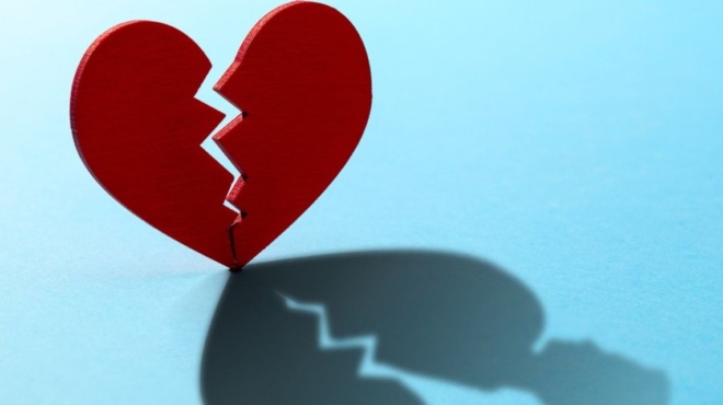 i-schesi-toys-teleiose-amp-8230-chorizei-to-pio-agapimeno-zeygari-tis-choras-amp-8211-aytos-pasignostos-ithopoios-ki-ayti-petychimeni-tragoydistria-385866