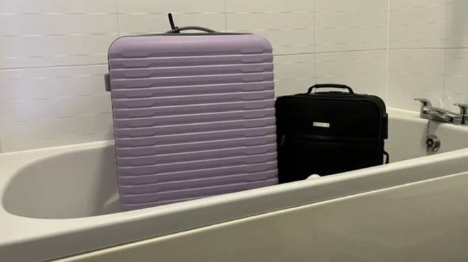 mathe-prin-na-einai-arga-oi-taxidiotes-vazoyn-panta-tis-valitses-toys-stin-mpaniera-toy-xenodocheioy-kai-yparchei-sovaros-logos-385334