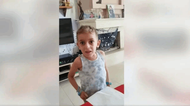 panagiotis-rafail-o-mikros-mas-iroas-teleiose-tin-a-dimotikoy-kai-mas-eychetai-kalo-kalokairi-387367