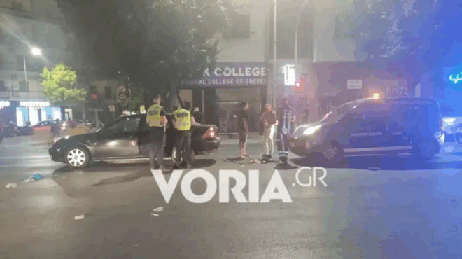 thessaloniki-aytokinito-paresyre-dyo-pezoys-se-krisimi-katastasi-nosileyetai-o-enas-vinteo-388453