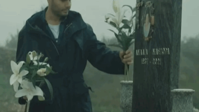 christos-mastoras-sygkinei-to-vinteo-klip-afierosi-stin-agapimeni-toy-giagia-388525