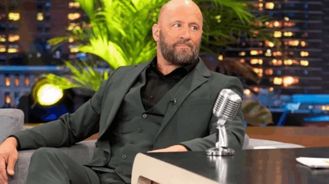 terastia-onomata-echoyn-paixei-se-megales-epitychies-de-tha-pistepsete-poioi-ithopoioi-einai-oi-goneis-toy-laerti-malkotsi-den-eichame-idea-390008