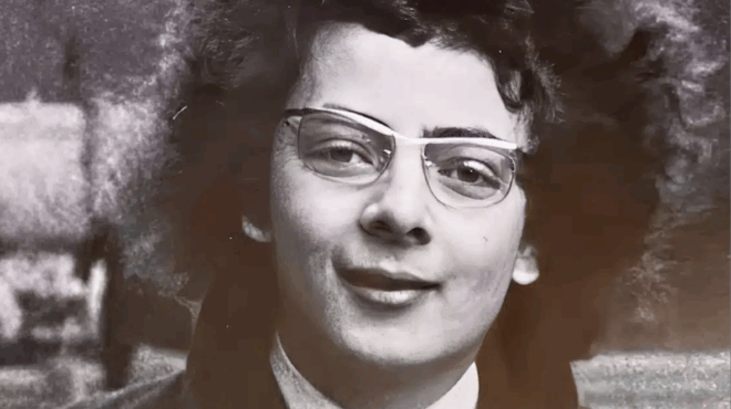 pasignosti-ellinida-itan-kalloni-sta-chronia-tis-niotis-tis-simera-einai-i-pio-dynamiki-gynaika-stin-ellada-390492