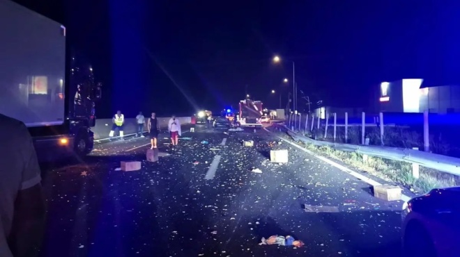 oikogeneiaki-tragodia-stin-ethniki-odo-nekros-o-pateras-sovara-traymatismeni-i-syzygos-kai-ta-dyo-paidia-386943