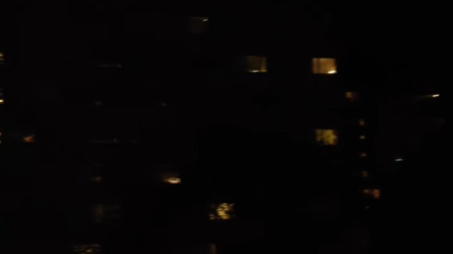 paraxeno-fainomeno-kathe-vrady-stis-10-akrivos-anoigoyn-ta-parathyra-kai-amp-8230-388813