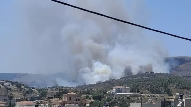 fotia-tora-amp-8211-kaigetai-pasignosto-nisi-tis-elladas-mas-poy-einai-gemato-kosmo-amp-8211-minyma-112-amp-8211-apomakryntheite-pros-to-kentro-tis-polis-388864