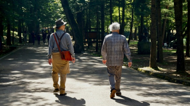 ektakto-gia-tis-syntaxeis-ioylioy-2025-amp-8211-se-2-doseis-ta-lefta-amp-8211-i-mera-poy-mpainoyn-stoys-logarismoys-386243