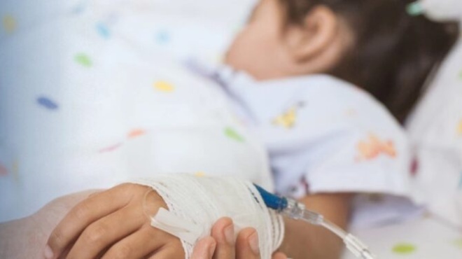 vrachos-i-daskala-toy-9chronoy-ton-episkeptetai-kathimerina-sti-meth-toy-panepistimiakoy-nosokomeioy-382772