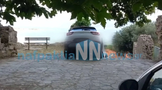 apisteyto-peristatiko-sti-naypakto-to-gps-esteile-toyrista-odigo-se-skales-kai-tis-katevike-me-to-aytokinito-384608