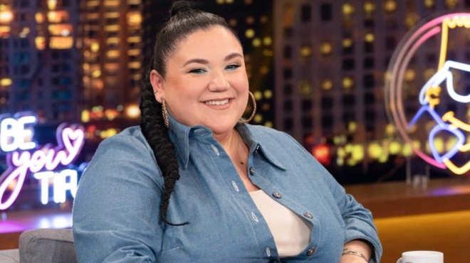 ola-ta-mad-vma-2025-amp-8230-koitoysan-tin-afroditi-gerokonstanti-amp-8211-emfanistike-me-tin-koilia-exo-ston-8o-mina-egkymosynis-kai-didaxe-amp-8230-aytopepoithisi-387335