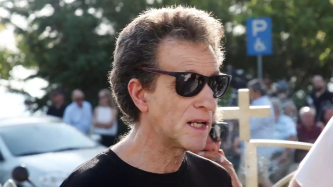 molis-matheytnke-gia-ton-tragoydisti-kosta-mpigali-390162