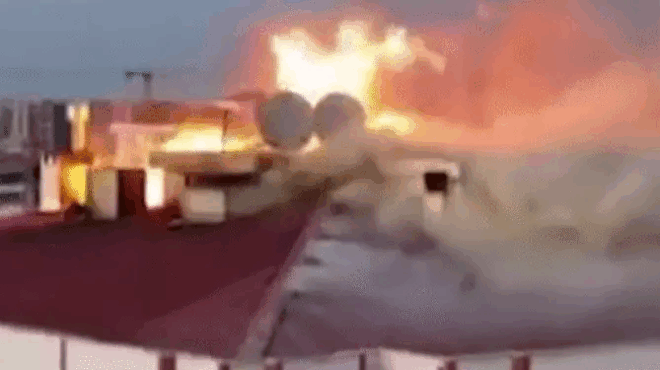 oikogeneiaki-tragodia-megali-fotia-se-diamerisma-nekri-i-mitera-kai-ta-paidia-tis-video-384539