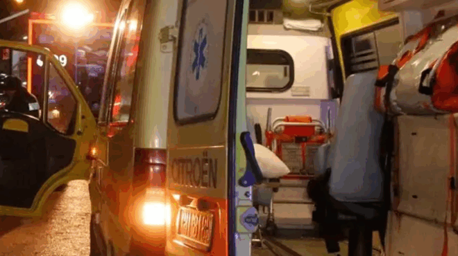 tragodia-prin-apo-ligo-nekroi-se-trochaio-dyo-nea-paidia-karfothikan-se-ayli-spitioy-video-389058