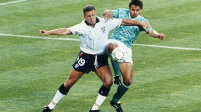 stin-entatiki-thrylos-toy-podosfairoy-vrethike-lipothymos-spiti-toy-397009