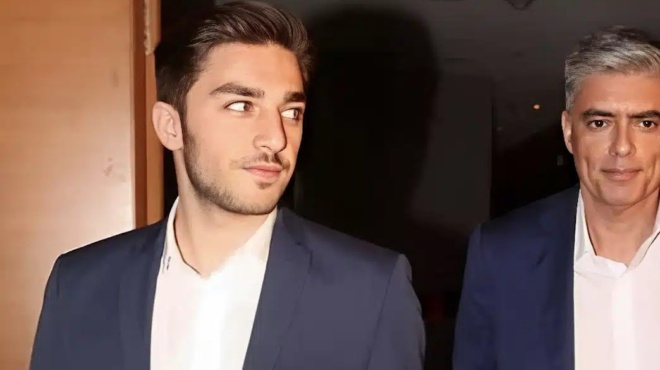 triseytychismenoi-stefanidoy-amp-8211-eyaggelatos-o-gios-toys-toys-gnorise-ti-amp-8230-nyfi-toys-amp-8211-den-einai-ellinida-amp-8211-ayti-einai-i-katagogi-tis-397266