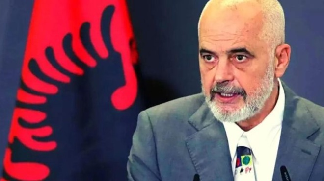 prokalei-to-ypoyrgeio-amynas-tis-alvanias-me-charti-poy-deichnei-os-istorika-edafi-perioches-tis-elladas-399062