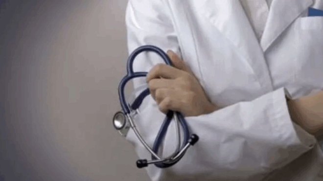 to-symptoma-poy-proeidopoiei-gia-anoia-otan-anevainete-tis-skales-kai-oi-perissoteroi-agnooyn-391663