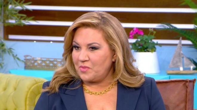 allos-anthropos-i-despoina-moiraraki-meta-tin-apoleia-kilon-amp-8211-i-nea-entyposiaki-tis-eikona-kai-o-tropos-poy-ta-katafere-391587