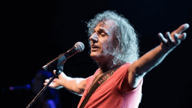 ektakto-matheytike-gia-ton-vasili-papakonstantinoy-395864