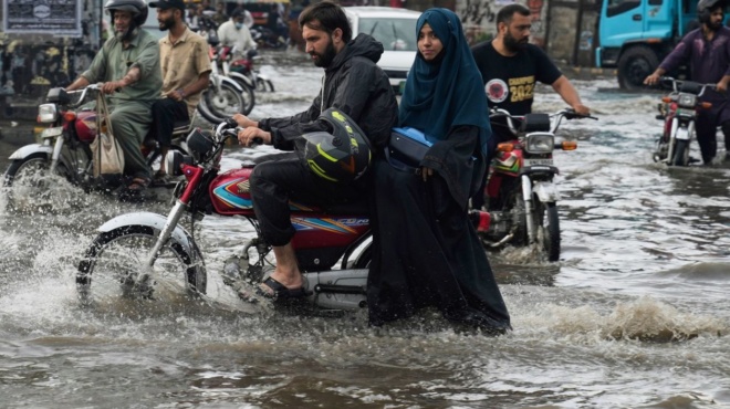 tragodia-11-nekroi-amp-8211-chiliades-spitia-choris-reyma-393880