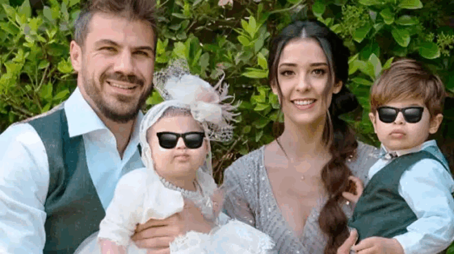 akis-petretzikis-den-yparchei-pio-oraio-pragma-apo-to-na-echeis-oikogeneia-de-mporo-na-fygo-apo-ta-paidia-moy-396957