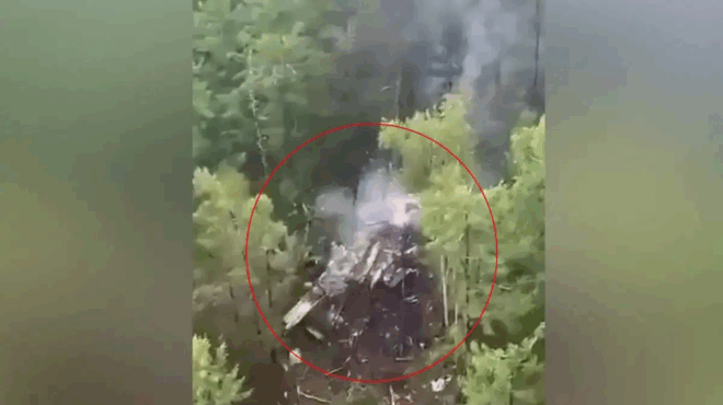 ektakto-tragodia-me-to-aeroplano-poy-synetrivi-eikones-kai-vinteo-olikis-katastrofis-apo-to-simeio-397926