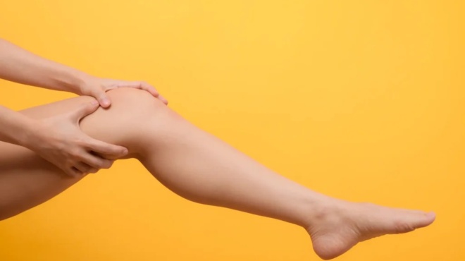 cholisteroli-ta-simadia-sta-podia-poy-martyroyn-oti-einai-sta-ypsi-391868