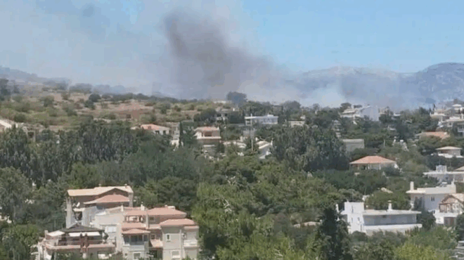 ektakto-fotia-stin-attiki-amp-8211-synagermos-stin-pyrosvestiki-392319