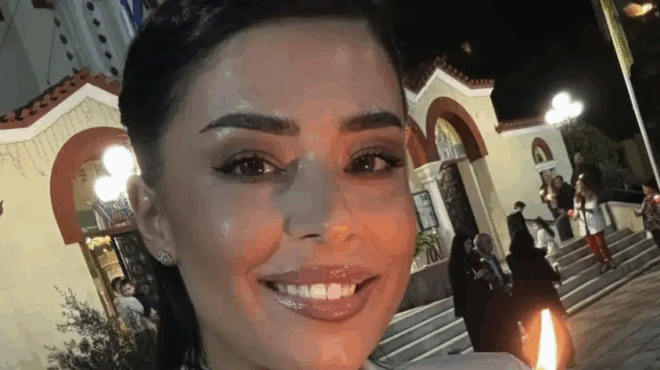 matheytike-i-alithini-katagogi-tis-afroditis-latinopoyloy-o-pappoys-tis-itan-iereas-398801