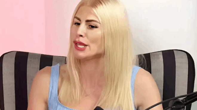 sygklonizei-i-eyrydiki-papadopoyloy-i-mitera-moy-mas-taize-ton-emeto-mas-mas-megalose-o-mpampas-mas-399676