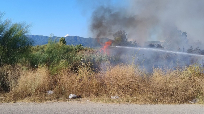 fotia-tora-stin-ellada-amp-8211-sti-machi-kai-ta-enaeria-amp-8211-i-anakoinosi-tis-pyrosvestikis-396560