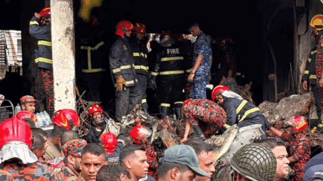 synetrivi-machitiko-aeroskafos-se-scholeio-amp-8211-19-nekroi-amp-8211-skines-archaias-tragodias-397087