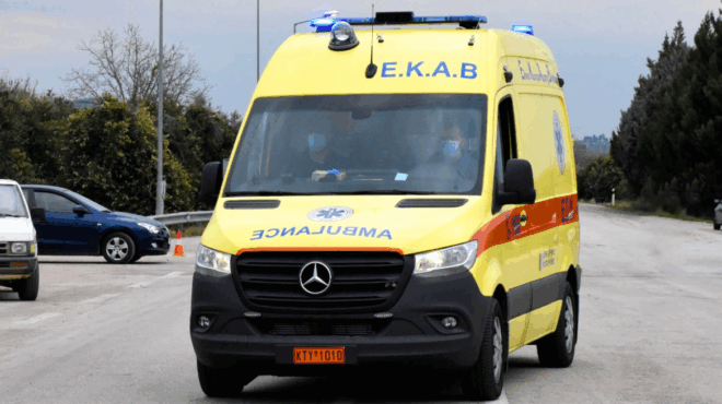 nea-tragodia-sok-stin-ellada-amp-8211-nekro-20-minon-koritsaki-mprosta-sta-matia-ton-gonion-toy-amp-8211-ti-ekane-398077