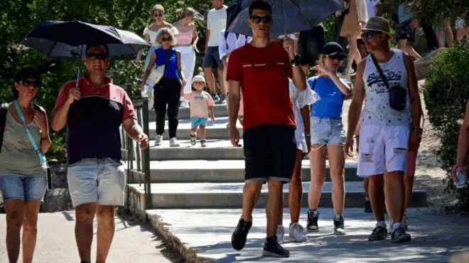 kaysonas-ta-metra-toy-ypoyrgeioy-ergasias-gia-tin-paraskeyi-25-7-398053