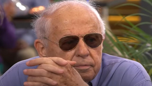 otan-paroysiastike-ayto-to-pragma-mprosta-moy-den-ithela-oyte-na-fao-chamos-sto-first-dates-me-ton-79chrono-panagioti-392513