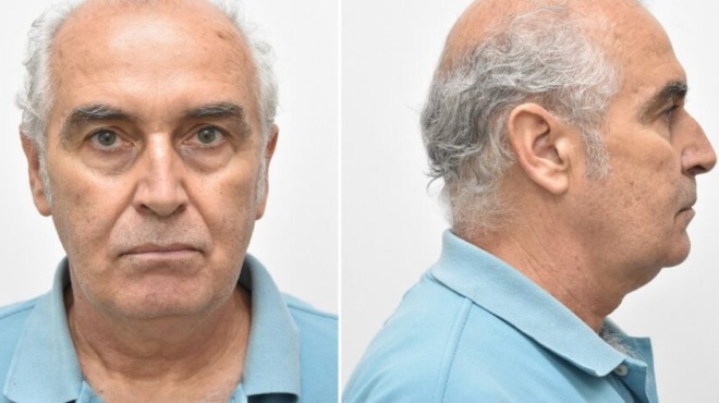 matheytnke-to-onoma-autos-einai-o-ellinas-paroysiastis-poy-synelnfthn-397943